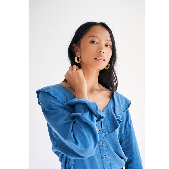 Free People Button Front Dolman Sleeve Ruffled Top - Picture 3 of 4